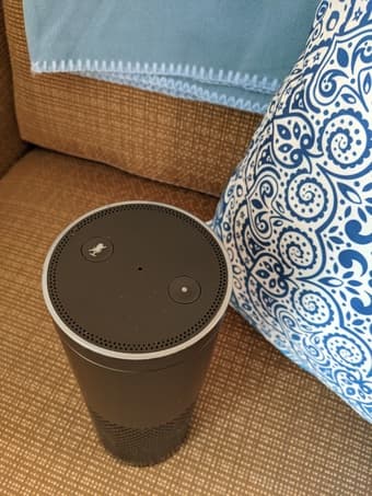 Amazon Echo (1st Generation) 2