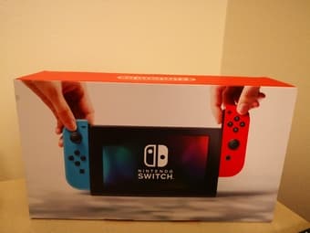 Brand New Nintendo Switch 32GB 1