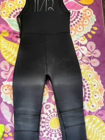 6.5mm sleeveless wetsuit 3