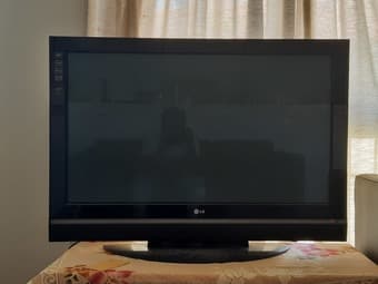 LG Slim TV 1