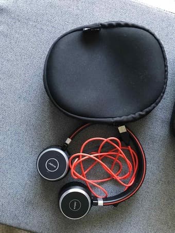 Jabra Evolv 65 bluetooth headphone 1