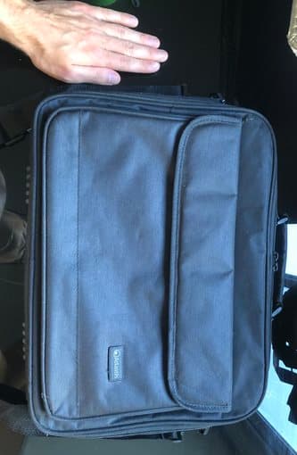 Messenger bag for 18'' laptop 1