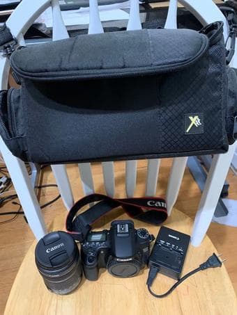 EOS 70D and EFS 18-135mm Lens 2