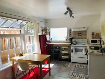 1 bedroom cottage for rent 2