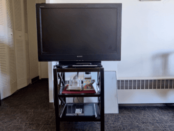 TV + shelf stand 1