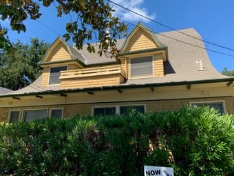 1 bedroom apartment located at the best possible location 1