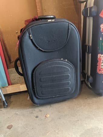 Free large suitcase and carryon 1