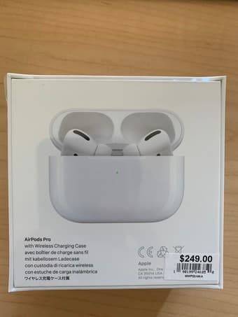 Sealed AirPods Pro with wireless charging case 2