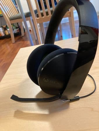 XBOX One Headphones (BRAND NEW/UNUSED) 2