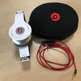 Beats Solo HD Wired Headphones 1