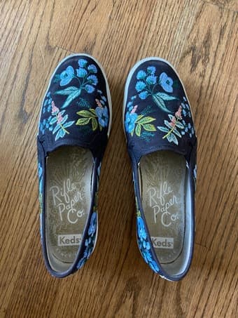 Womens clothing (size M/L) and shoes (8-9) 1