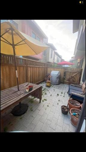 Sunny room for sublet starting Oct 1 in gated community in PA 1