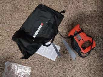 BLACK+DECKER Electric Hand Saw with Storage Bag  3.4-Amp (PHS550B) 1