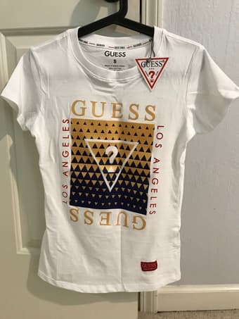New Guess t-shirt with tags 1