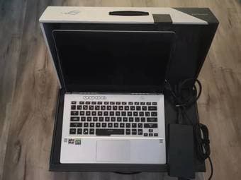 ASUS Laptop 4
