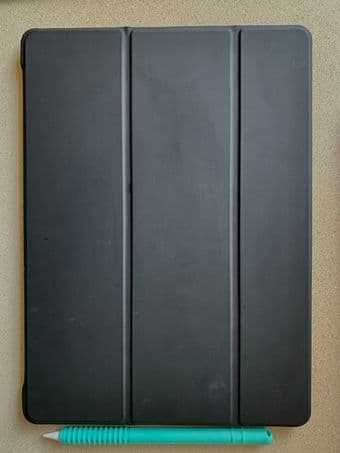 iPad Pro 12.9'' 256GB 2017 + apple pencil + iPad case + magic keyboard 3