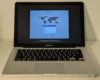 Macbook Pro 13 inch, mid-2010, 120 GB SSD, 8GB ram, 2.4 GHz Core 2 Duo 1