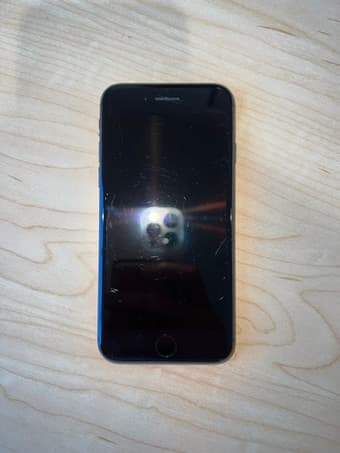 iPhone 8 Space Grey 64 GB Unlocked 2