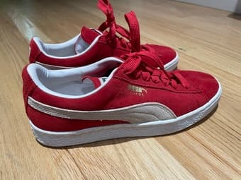 Red suede Puma sneakers 3