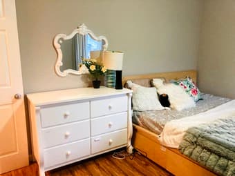 Extra large 1 bedroom in 3 bed 2 bath house 1