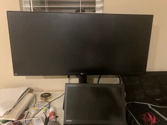 36 inch widescreen LG HD display 1