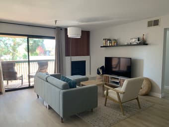 Furnished Room in 2B/2B in Mountain View-Female Only 1