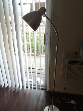 Floor standing reading lamp 2