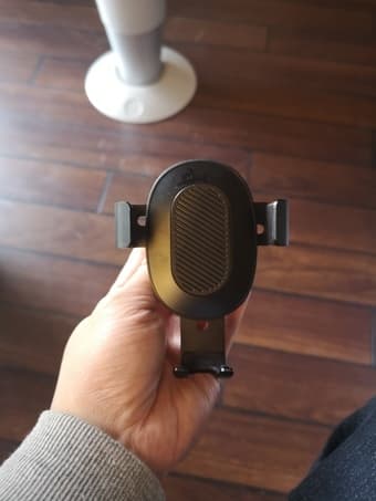 Phone Air vent car mount 1