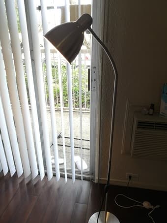 Floor standing reading lamp 2