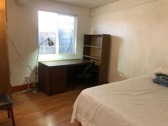 $890 Furnished private room in Palo Alto house for rent from Nov 1st. 4