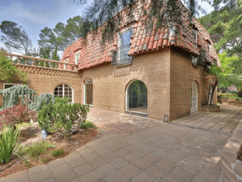 2 Bedrooms available in Los Altos Hills (5 miles to campus) 3