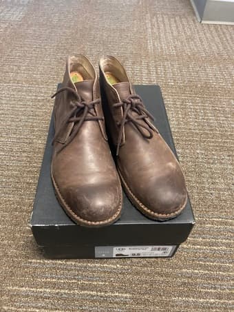 Men's 9.5 Brown Ugg Leighton Boots 1