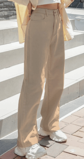 New unused Khaki wide pants 1