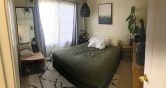 Bedroom in Sunnyvale House (5 min from train station) 2