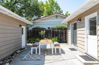 $1,100 all-inclusive Furnished room AC&In-unit Laundry Palo Alto 94306 3