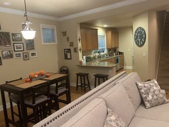 Room for rent near Stanford. (4mi from Campus) 2