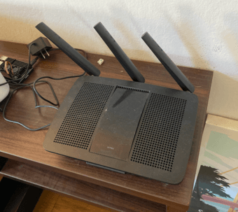 Internet modem and wireless router 2