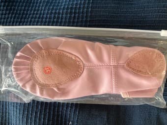 Dance/ballet shoes 1