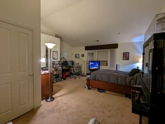 $1530 Private Bedroom AND Private Bathroom - Townhouse in Redwood City 1