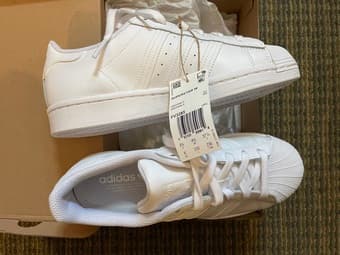 Brand new, never worn Adidas Superstar Shoes (US Women's Size 6) 2