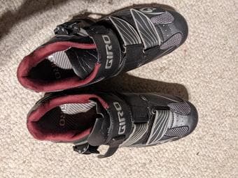 Giro roadbike shoes size 8.25, look to spd adapters, MTB cleats 3