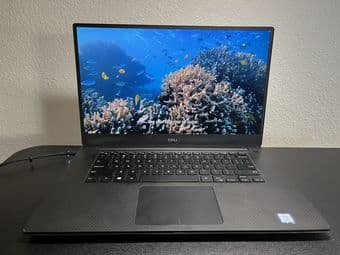 Dell XPS 9570 Laptop 15.6" FHD i7, GeForce GTX 1050Ti (gaming capable) 1