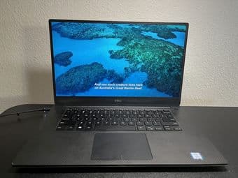 Dell XPS 9570 Laptop 15.6" FHD i7, GeForce GTX 1050Ti (gaming capable) 4