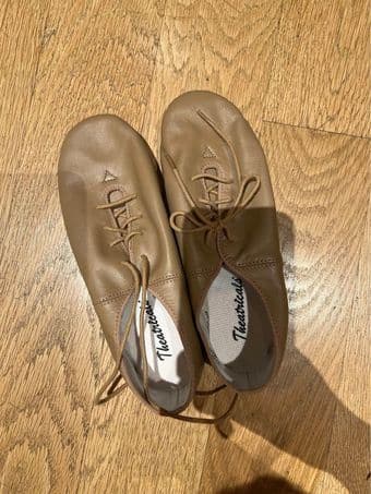 Theatricals Dance Shoes (Women’s 7.5) 1