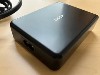 Anker USB-C 60W + 4 USB-A Wall Charger 2