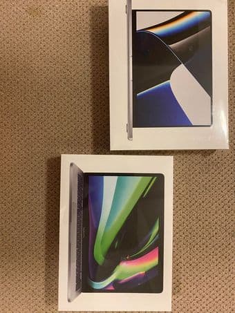 Macbook Pro (2020) - (13-inch, 8GB RAM, 512GB SSD, Space Grey) 1