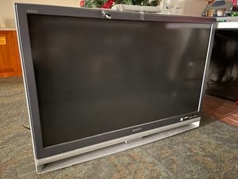 46 Inch Sony LCD Projection TV 1