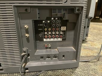 46 Inch Sony LCD Projection TV 4