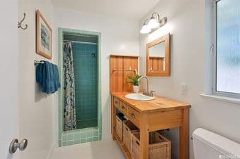 Studio in downtown Los Altos 3