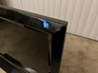 Vizio 32-Inch 720p LCD HDTV + 2020 Fire TV Stick 3